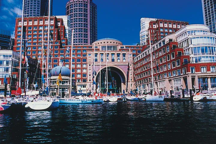 Step Back in Time: Discover Boston's Rich History on a Self-Guided Audio Tour