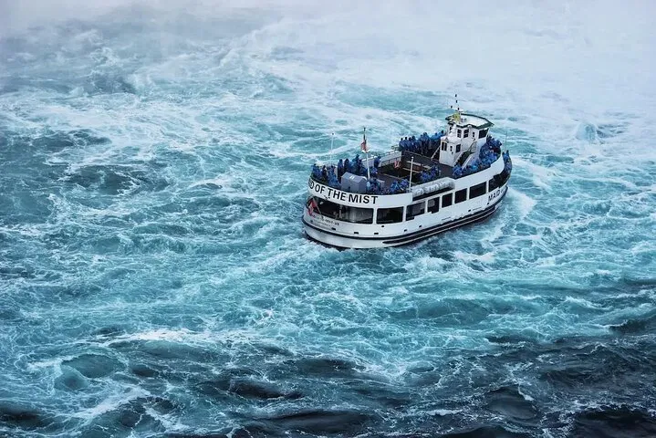 Niagara Falls Adventure: 2-Day Exploration from NYC!