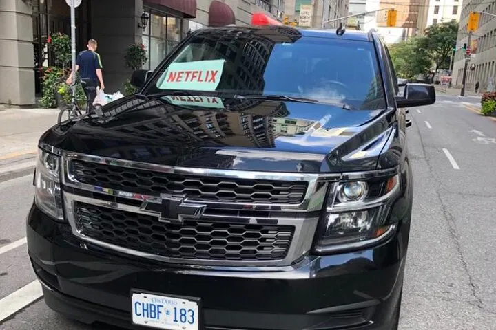Stress-Free Airport Transfers: Kitchener Waterloo to Toronto Pearson