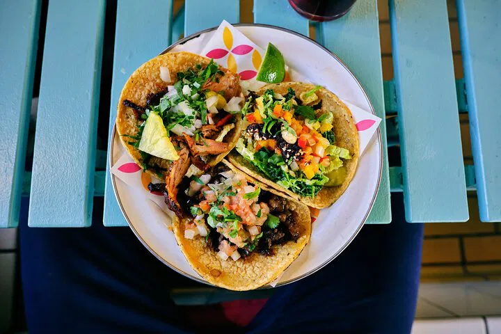 West Hollywood Foodie Adventure: Taste, Explore & Discover!
