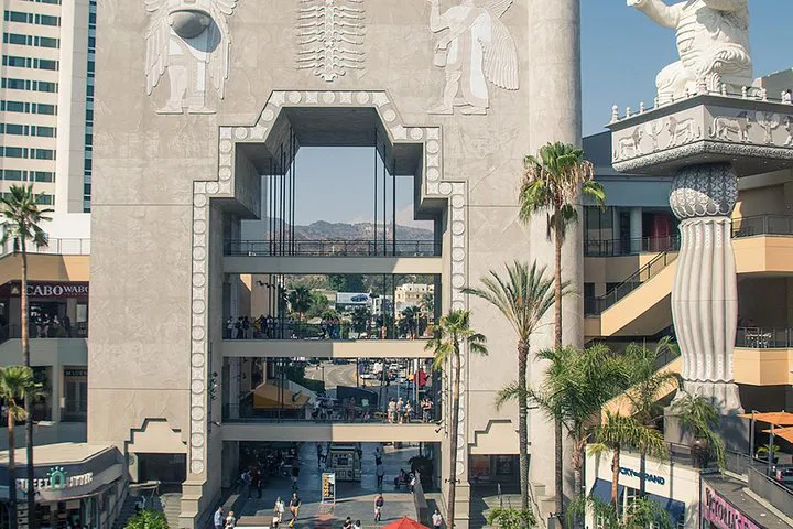 Uncover LA & Southwest's Secrets: Expert-Led Cultural Tours!