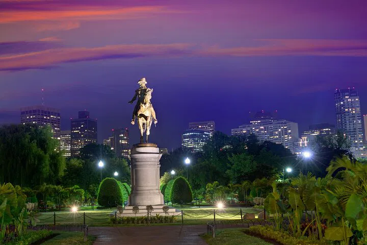 Boston Nights: Trolley & River Sunset Tour
