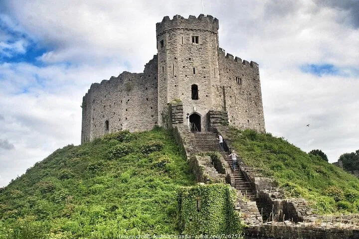 Uncover Cardiff's Charm: A Personalized Walking Adventure