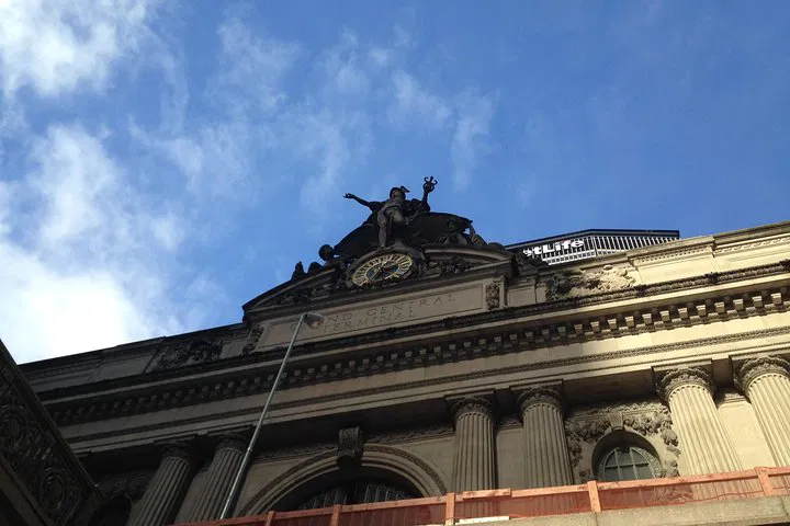 Uncover Grand Central's Secrets: A Private Walking Adventure