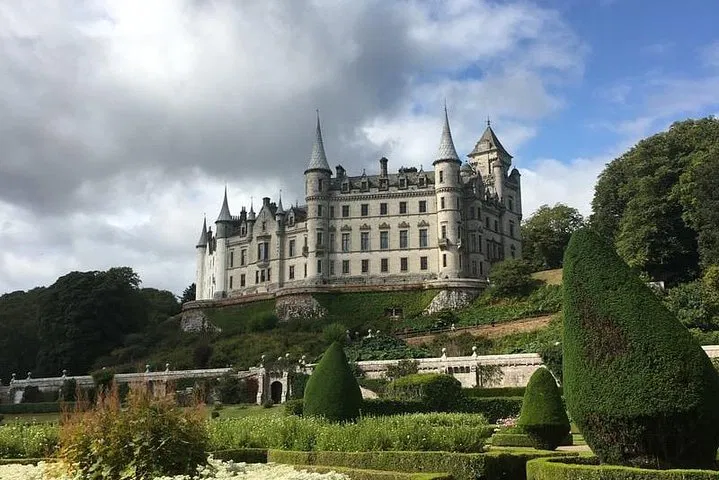 Discover Scotland's Treasures: A Personalized Shore Excursion