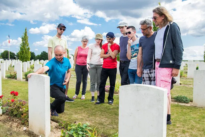 Somme Battlefields Day Trip: Australian Memorial & Amiens
