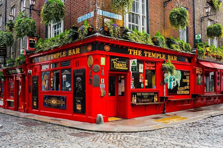 Discover Dublin's Charms: A Personalized Walking Adventure