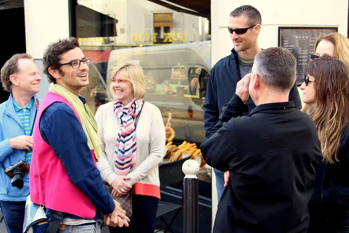 Discover Paris: An Immersive First-Timer's Walking Tour from Notre-Dame to the Louvre