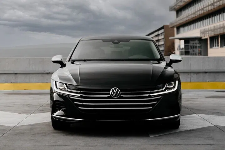 Stress-Free Cannes to Monaco Private Transfer: Arrive in Style!