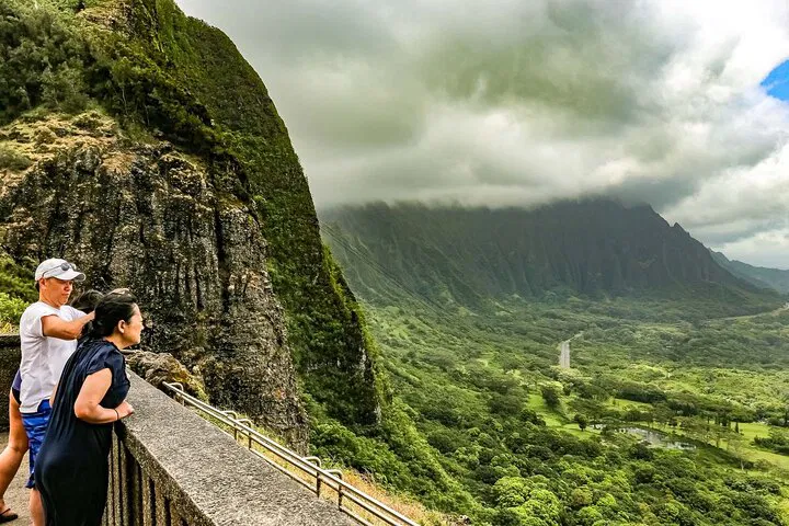 Oahu Circle Island Tour: Discover Hawaii's Best!