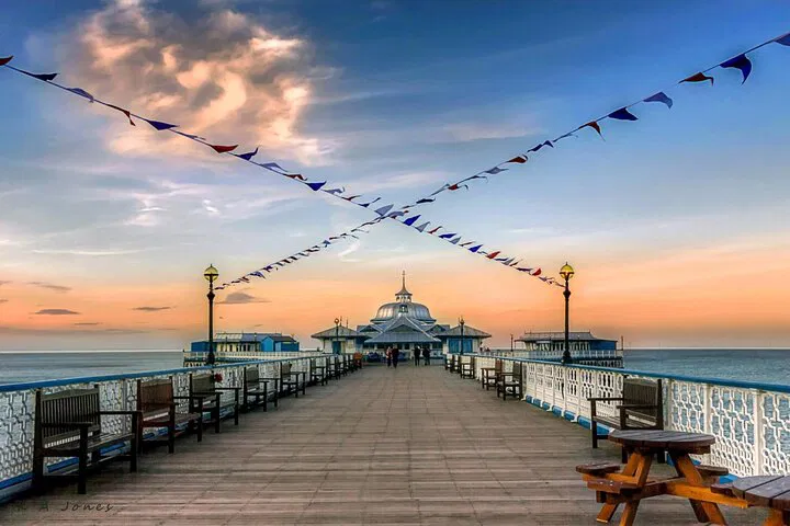 Llandudno Day Trip: Private North Wales Adventure