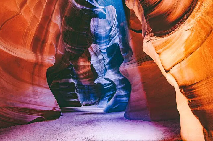 Epic 4-Day Journey: Grand Canyon, Antelope Canyon & Vegas Adventure