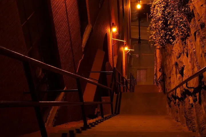 Georgetown Ghosts: Haunted Walking Tour - See DC's Dark Side!