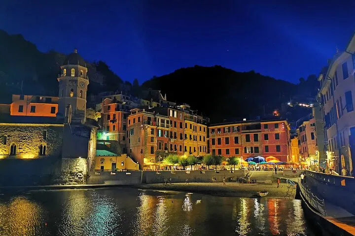 Cinque Terre at Twilight: An Enchanting Night Tour