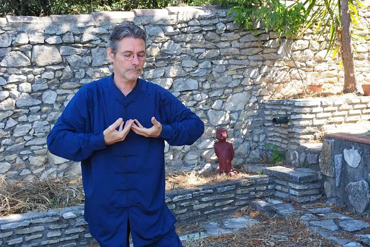 Find Serenity: Outdoor Qi Gong & Tai Chi in Nîmes