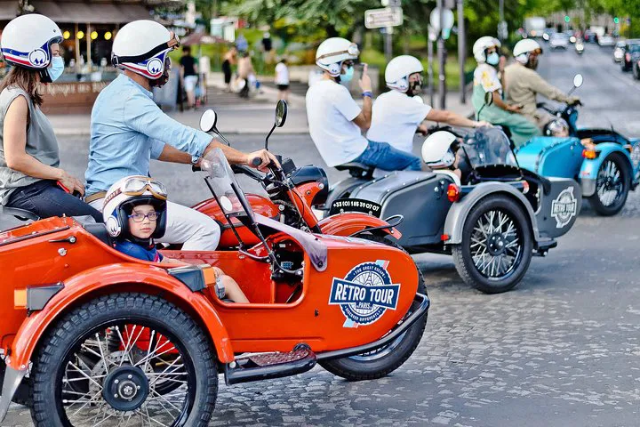 Paris & Versailles Sidecar Tour: Exclusive Vintage Day Trip