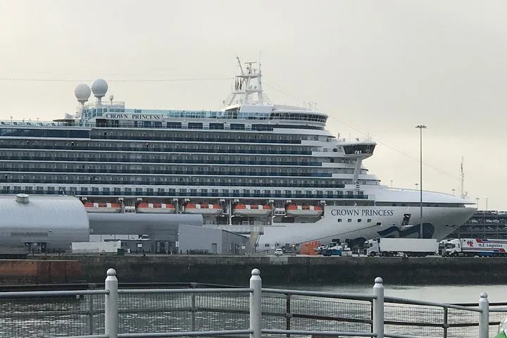 Stress-Free Cruise Transfers: Southampton to Heathrow with Tourope UK