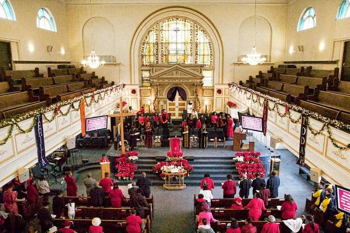 Experience Authentic Harlem Gospel: A Soulful Sunday Celebration
