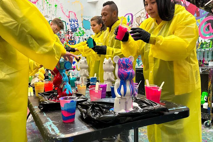 Unleash Your Inner Artist: Private Fluid Bear Creation in Los Angeles!