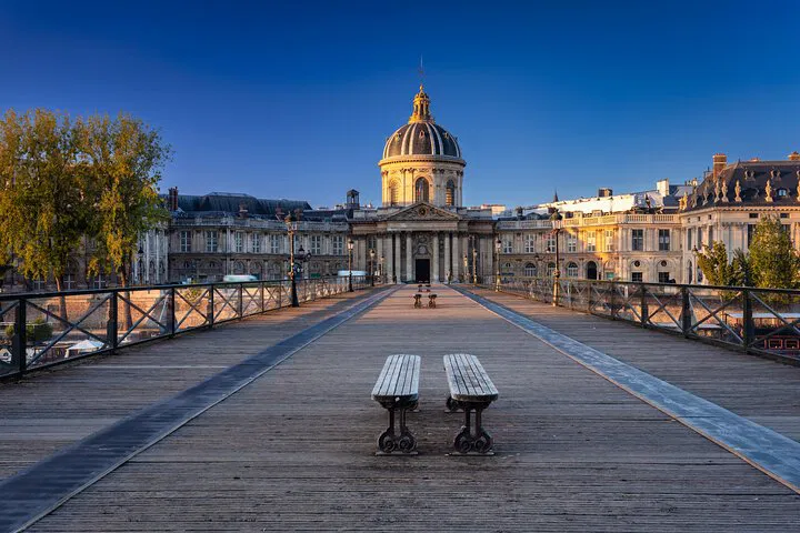 Step into Netflix: 'Emily in Paris' Unofficial Walking Tour & Seine Cruise