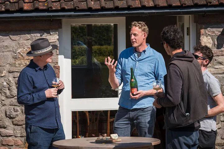 Bristol's Wild West Wine & Cider Tour with Tastings