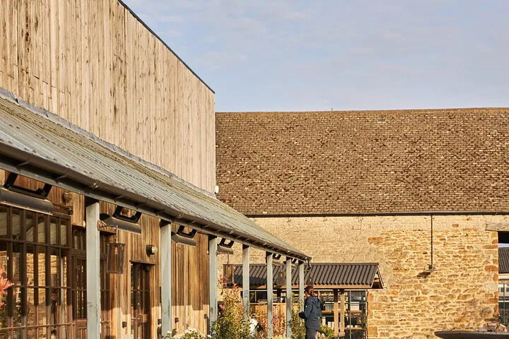 Cotswolds Road Trip: Fairytale Villages & Scenic Views