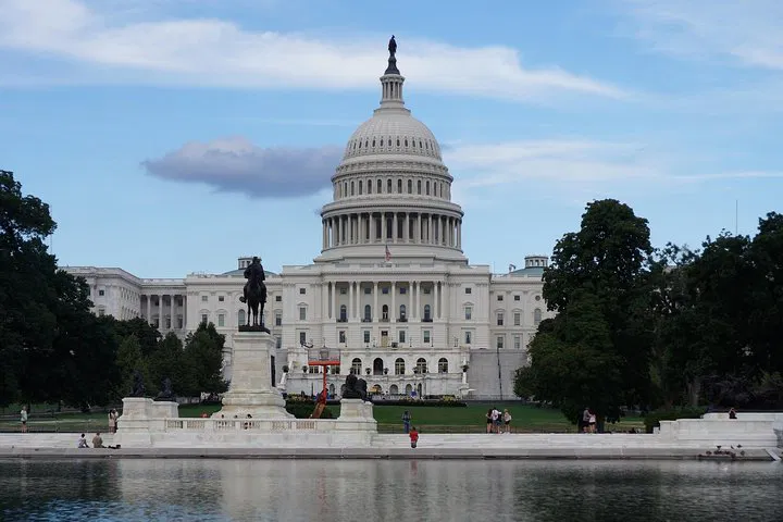 East Coast Adventure: 5-Day NYC, DC & Niagara Falls Tour