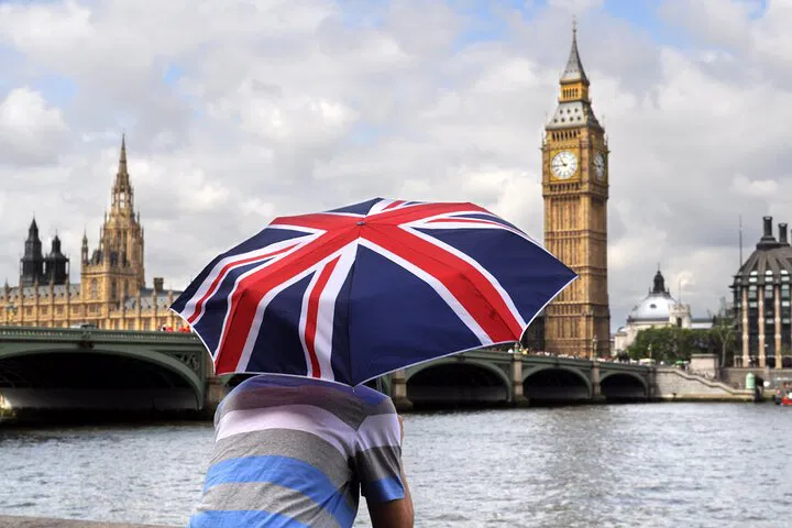 London Self-Guided Mobile Tour: Unlock Hidden Gems!