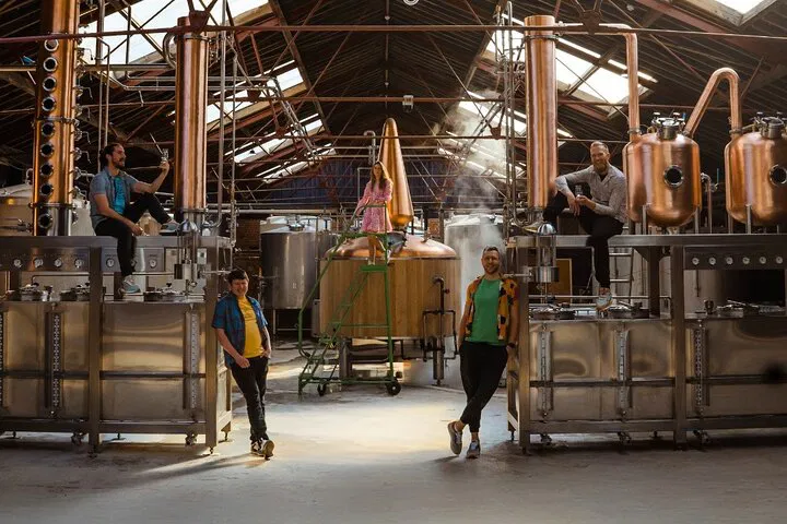 Discover British Rum: An Immersive Distillery Tour Experience!