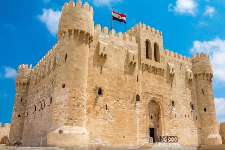 Uncover Alexandria's Ancient Wonders: A Captivating Day Tour