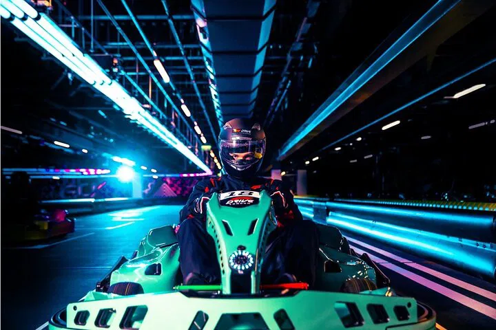 F1® DRIVE London: Unleash Your Inner F1 Driver!