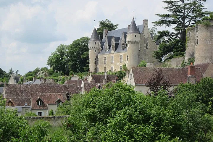 Loire Valley Fairytale: Private Châteaux & Village Escape from Paris
