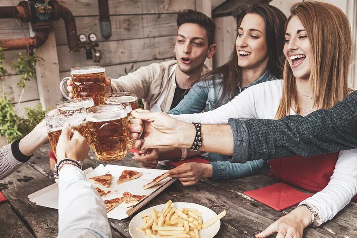 London's Best Beer Tasting Tour: Explore Craft Brews & City Center