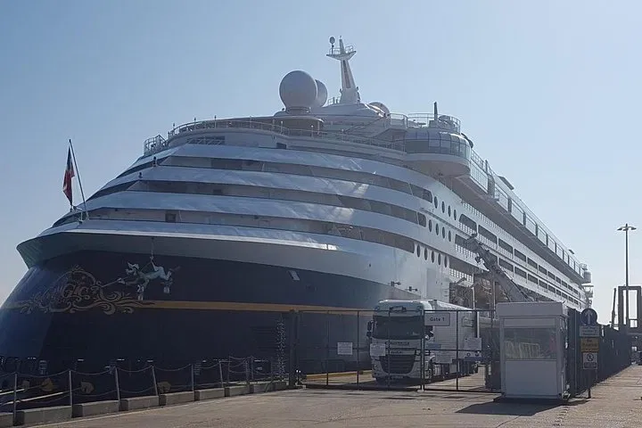 Luxury Dover to London Excursion: Disney Magic to Legoland Adventure