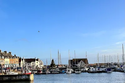 Image 3