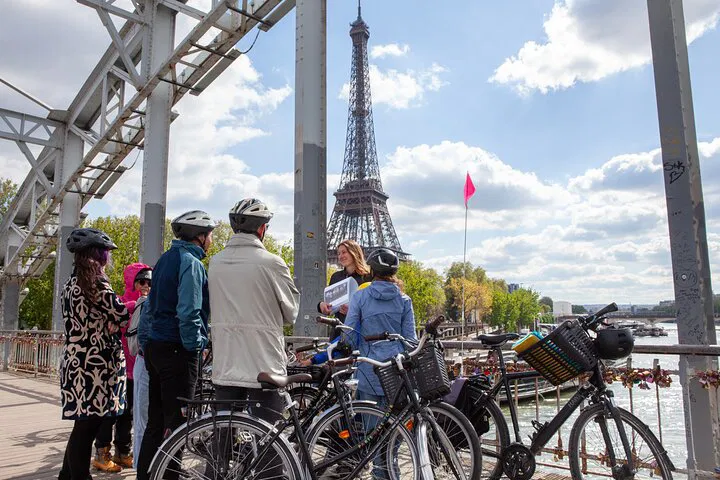Glide Through Paris: A Seine River Bike Tour Adventure!