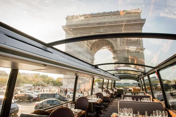 Paris Bustronome: Gourmet Lunch on Wheels - A Sightseeing Sensation!