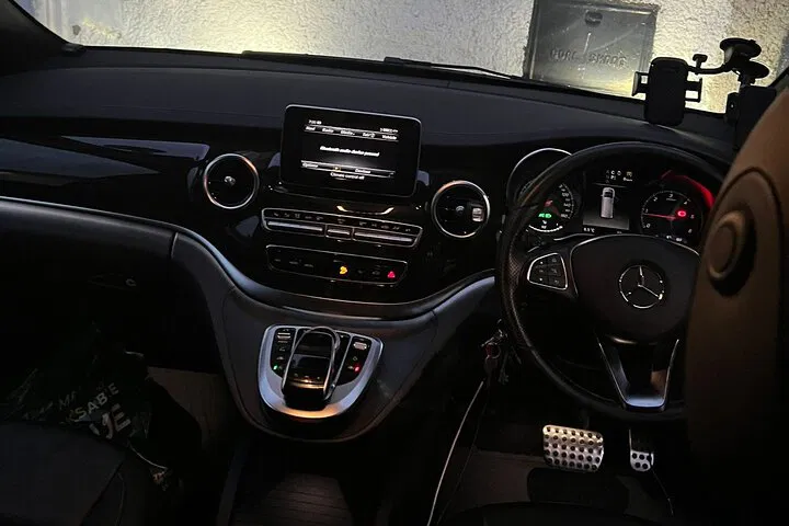 Stress-Free Airport Transfer: Heathrow to Stansted in Style