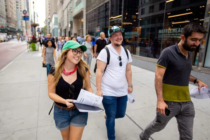NYC Budget Tour: See Midtown's Best for Less!