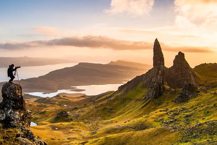 Unlock Scotland's Secrets: A 7-Day Treasure Hunt Adventure!