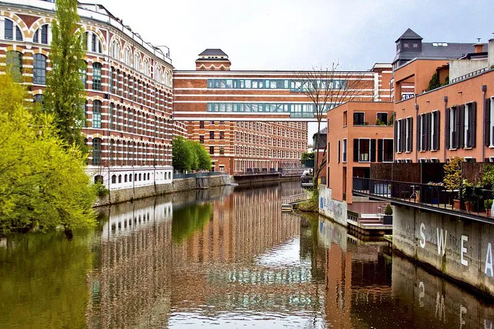 Leipzig's West: Uncover Hidden Gems with an Urban Scavenger Hunt!