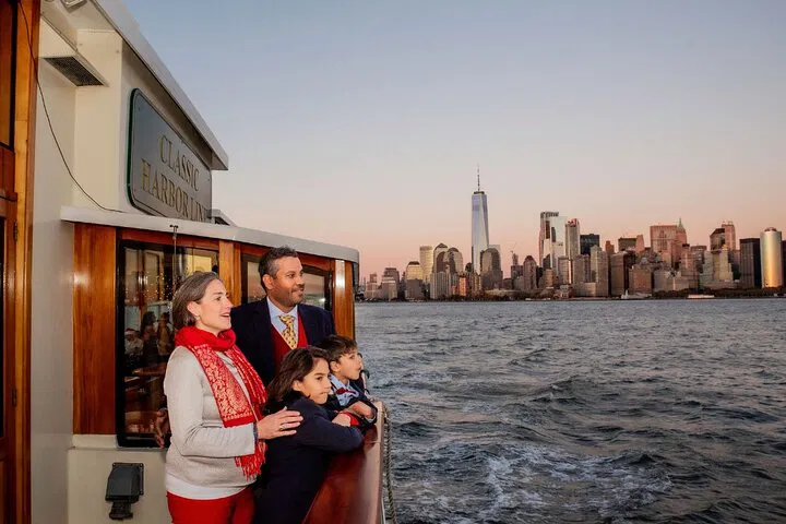 Enchanting NYC Holiday Sunset Cruise: Festive Views & City Lights!