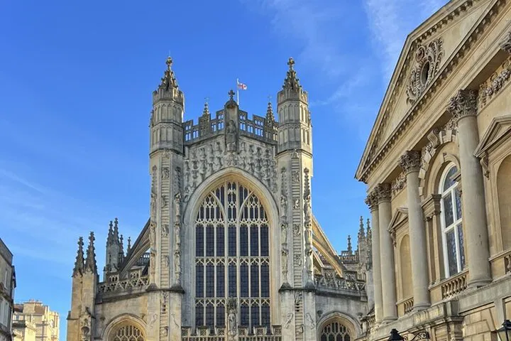Stonehenge & Bath: Private Chauffeur Tour from London