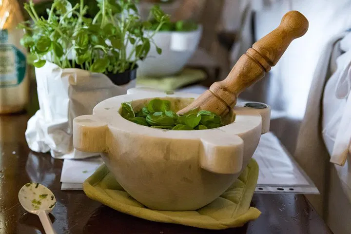Sanremo Pesto Cooking Class: Ligurian Culinary Dive