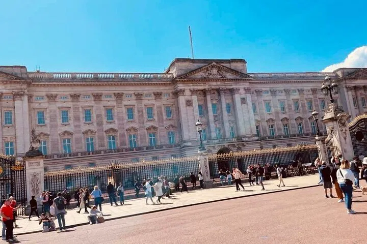 Stress-Free Stansted Transfer: Private Ride from Central London