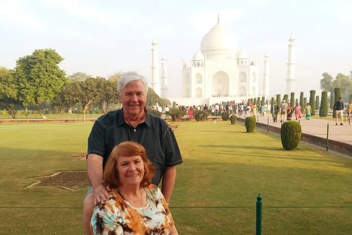 India Awaits: 7-Day Golden Triangle Tour from New York with Visa & Flight