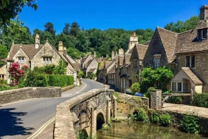 Cotswolds Private Tour: See England's prettiest villages!
