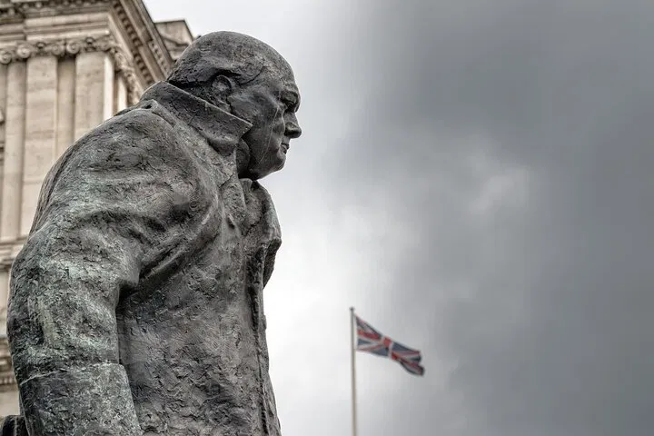 London WWII Tour & War Rooms: Step Back in Time!