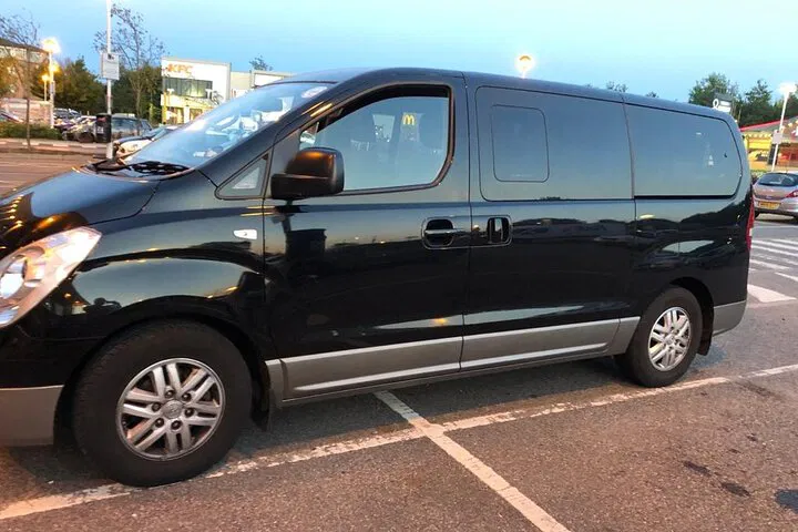 Seamless Heathrow to Portsmouth Transfer: Your Stress-Free Journey Awaits!