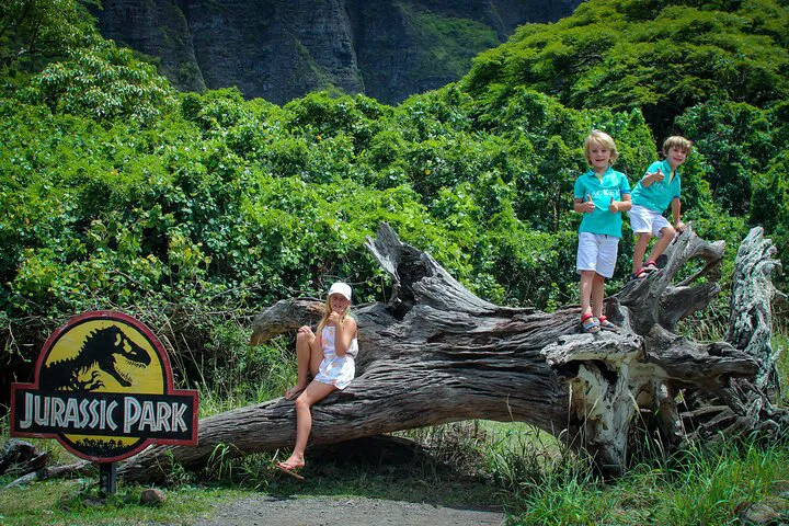 Kualoa Ranch: Epic Jurassic Adventure Movie Set Tour